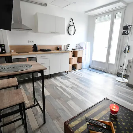 Republique Le Nid Douillet Lägenhet