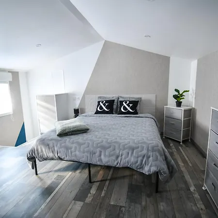 Republique Le Nid Douillet