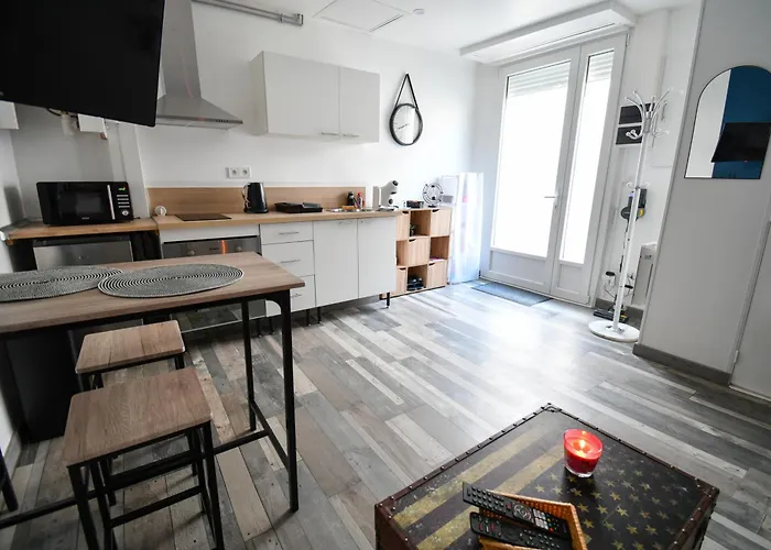 Republique Le Nid Douillet 公寓